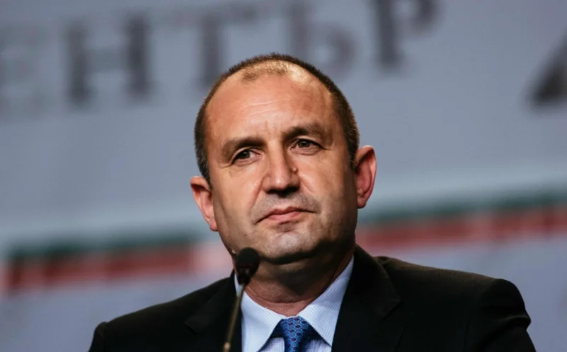 Rumen Radev Azərbaycana gəldi