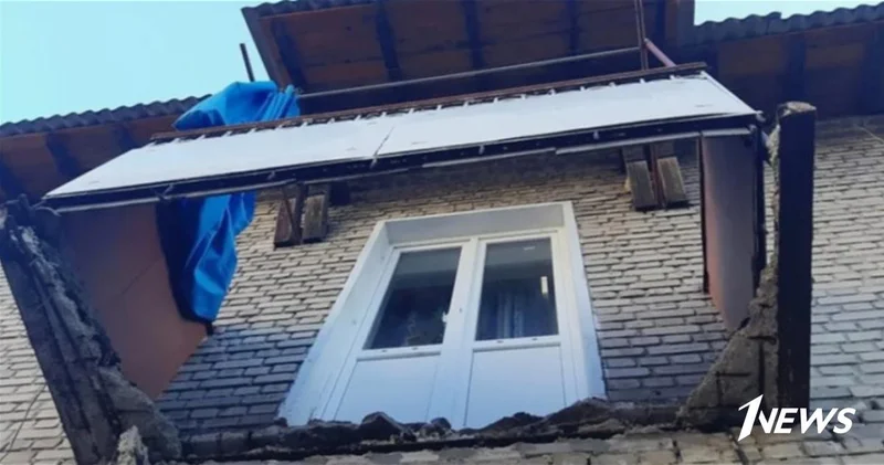 В Чечне десятки людей пострадали во время обрушения балкона на похоронах