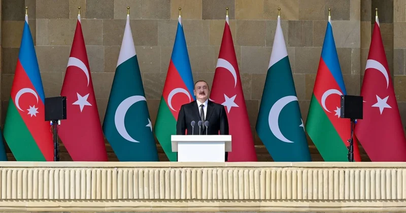 Qalibiyyətin beşinci paradı: Prezidentin strateji mesajları