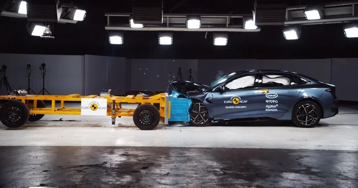 В Азербайджане набирают популярность автомобили, не прошедшие краш тесты