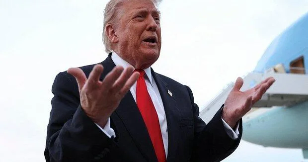 Трамп обвинил французов в неуважении к США