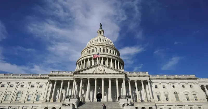 ABŞ da hökumət yenidən açılır: Müvəqqəti büdcə təsdiqləndi