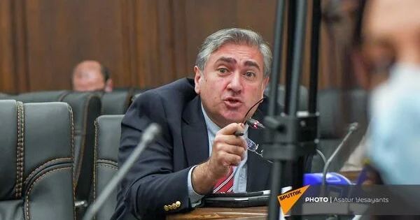 Ermənistana gətirilən buğda yem üçündür, şikayət etməyin Xaçatryan