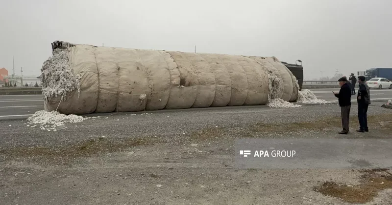 На трассе Баку Газах рассыпалось белое золото ФОТО