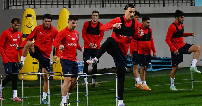 Первая тренировка милли перед Исландией и Францией