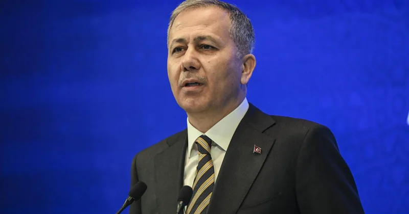 Müdafiə naziri qəza yerinə getdi