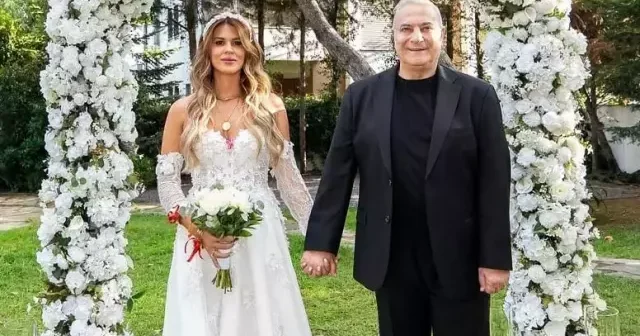 Canlı yayımda arvadından üzr istədi