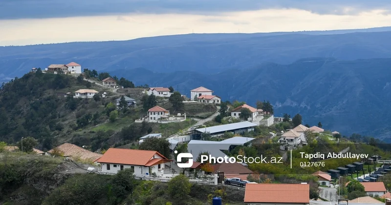 Laçının Qorçu qəsəbəsində söküntü işlərinə START VERİLDİ: Min ailə köçürüləcək
