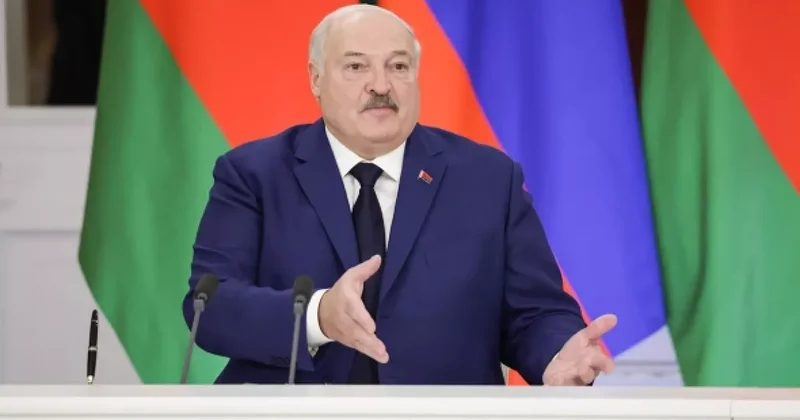 Лукашенко: Нам надо прекратить рыдать и плакаться