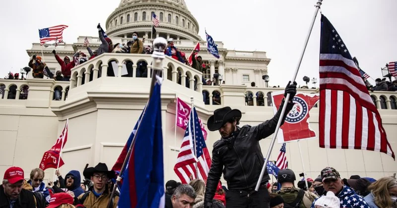 Мера ответственности Би Би Си. Призывал ли Трамп к перевороту? наш комментарий