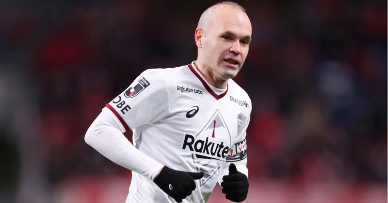 Məşhur keçmiş futbolçu dələduzluqda ittiham olunur