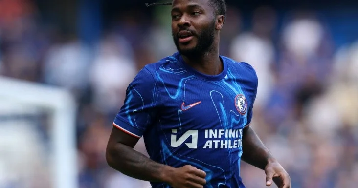 Soyğunçular Rahim Sterlinqin evini qarət etməyə cəhd ediblər