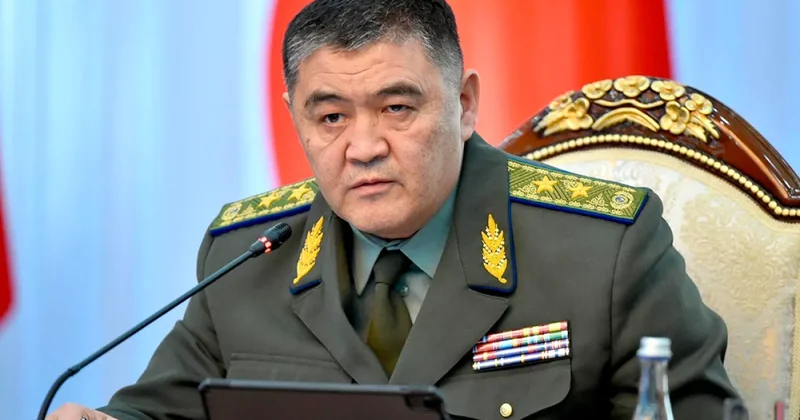 Кыргызстан меняет порядок применения оружия на границе