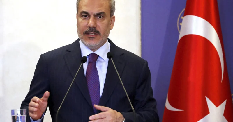 Фидан подробно обсудил с командой Трампа войну в Украине