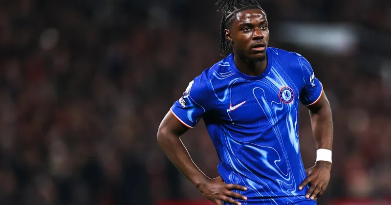 Полузащитник "Челси" выбыл из строя после травмы в матче с "Карабахом"