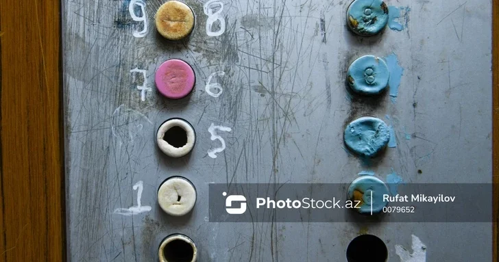 Лифты в бакинских домах: модернизация идет, но темпы обновления отстают от реальных потребностей