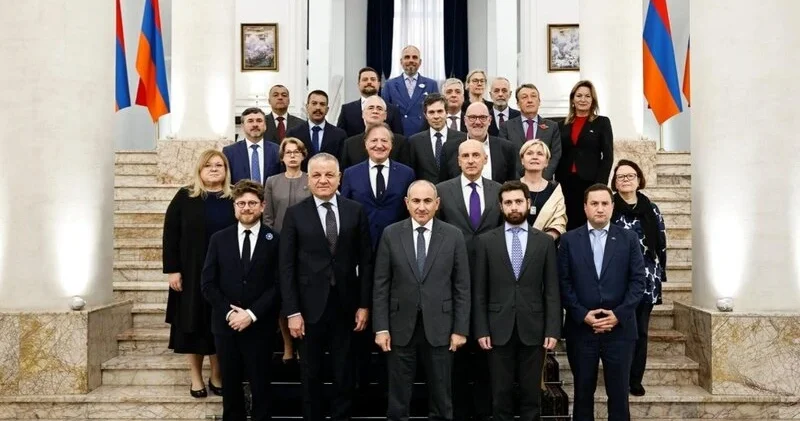 Paşinyan Aİ ölkələrinin səfirləri ilə TRIPP layihəsini müzakirə edib