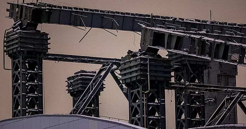 В Подмосковье обрушение в горнолыжном комплексе Снежком : ПОДРОБНОСТИ Видео