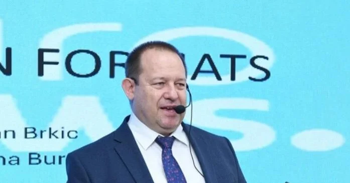 Ümid edirəm ki, azərbaycanlı jurnalistlərdən də nəsə öyrənəcəm Euronews un təlimçisi