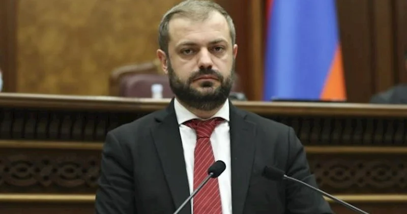 “Azərbaycandan gətirilən buğdadan hazırlanan çörəyi hamımız yedik, heç kim zəhərlənməyib” Erməni nazir