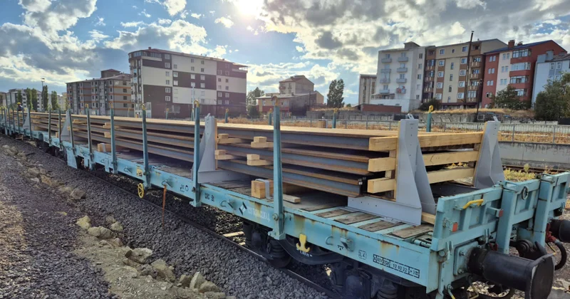 Qarsdan Naxçıvana dəmir yolu layihəsinin icrası davam etdirilir