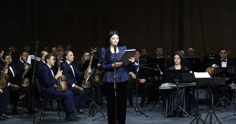 В Агдаме представлены жемчужины народной музыки (ФОТО)