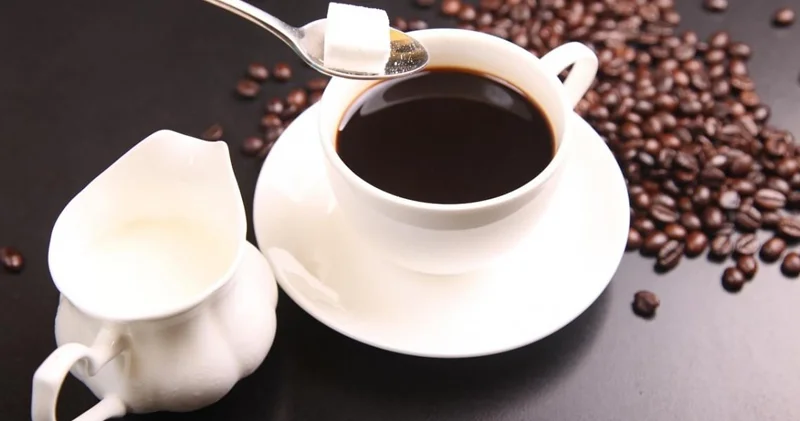 ABŞ dan yeni araşdırma: Qəhvə ürəyi aritmiyadan qoruya bilər