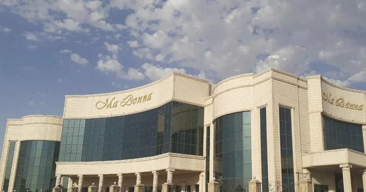 Azərbaycanlı hakim evlənir