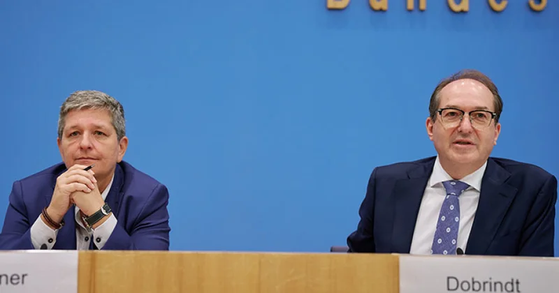 Almaniyanın kibertəhlükəsizlik idarəsi internetə çıxışı olanlara xəbərdarlıq edib