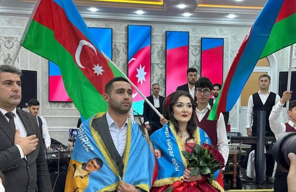 Şəhid qardaşı şəhid bacısı ilə evləndi, icra başçıları toya qatıldı (FOTO)