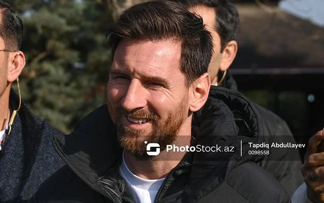 Messi Bakıda Qarabağ atlarını izlədi Video Fotolar