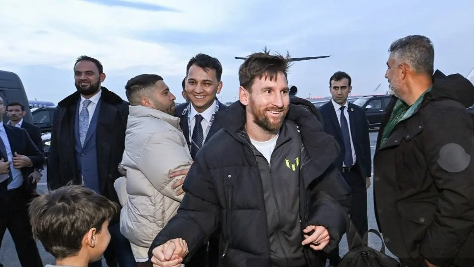 Messi və yoldaşlarının Bakı səfəri BAŞA ÇATDI FOTO/VİDEO