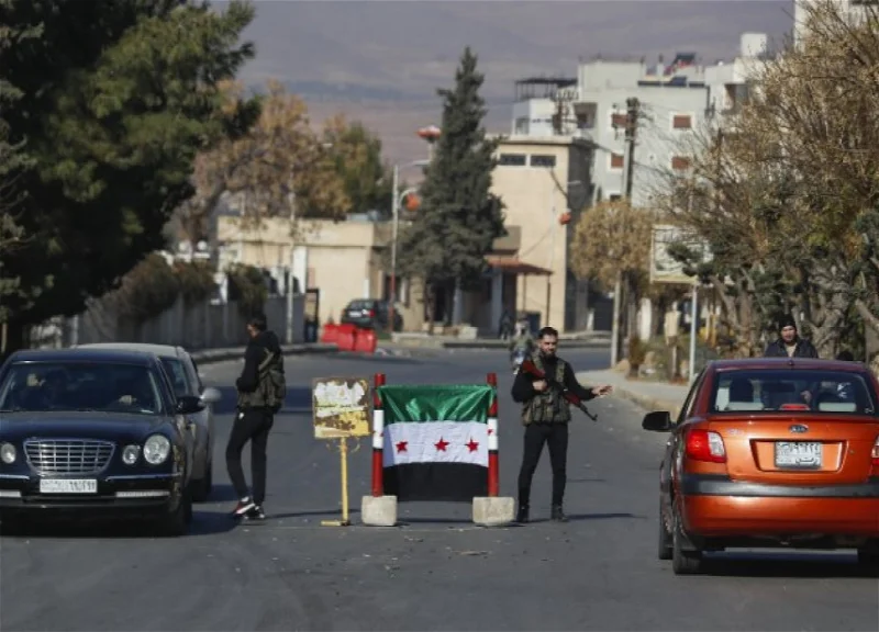 Suriyadakı silahlı müxalifət Deyr əzZor üzərində tam nəzarəti əldə etdiyini bəyan edib