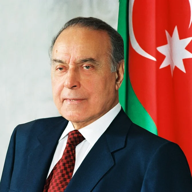 Heydər Əliyev təkcə lider deyil, həm də xalqımızın güvəni, dayağı idi