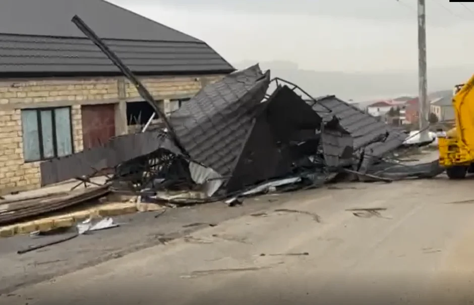 Sulutəpədə qanunsuz tikili söküldü FOTO/VİDEO