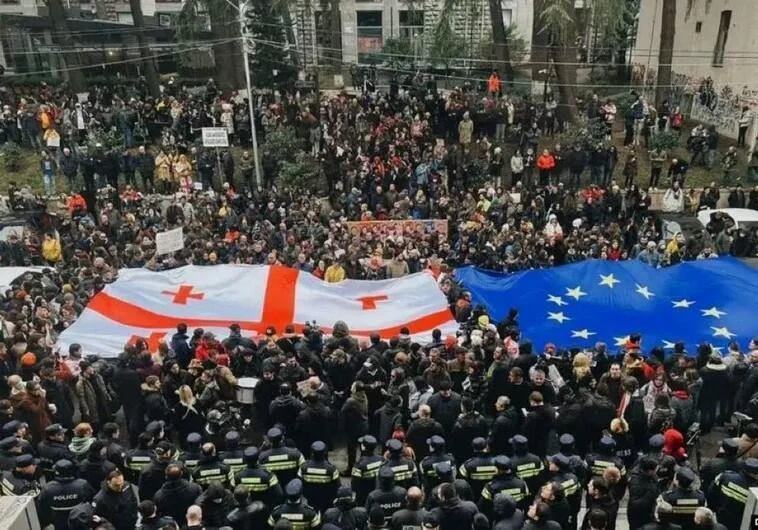 Bu təşkilat Avropa İttifaqına müraciət etdi: Gürcüstanı boğun