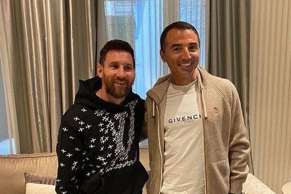 Lionel Messi və dünya futbol ulduzları Bakıya gəlib