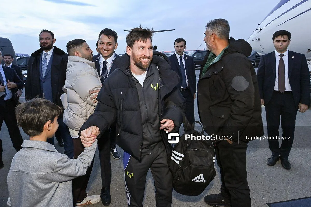 Lionel Messinin Bakıya səfəri başa çatdı Yeni Çağ Media