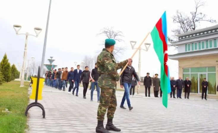 Əsgərliklə bağlı qayda dəyişir Onlar hərbi xidmətə çağırılacaq