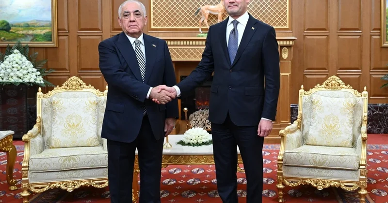 Əli Əsədov Sərdar Berdiməhəmmədovla görüşdü FOTO