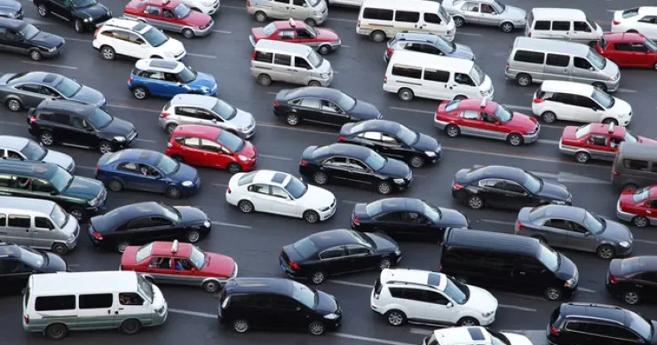 Bazar günü qara maşın sürmək, gecə işıq yandırmaq Ağlasığmaz YOL QADAĞALARI