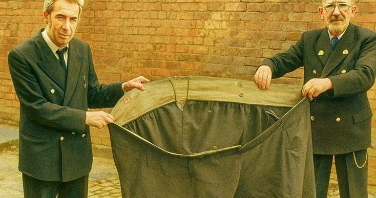 Bir il heç nə yemədən sağ qaldı 200 kiloqram gəncin ölümcül dietası FOTO