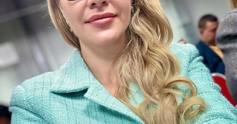 Xanım mer şəhər şurasının KATİBİNİ DÖYDÜ Sağlamlığına ciddi ziyan dəyib