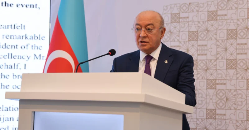 Глава МЧС принял участие в приеме по случаю Национального дня Катара ФОТО