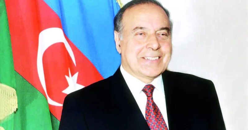 Ölkəmizin müasir tarixinin mühüm bir dövrü Ulu Öndər Heydər Əliyevin müdrik dövlətçilik kursu ilə sıx bağlıdır