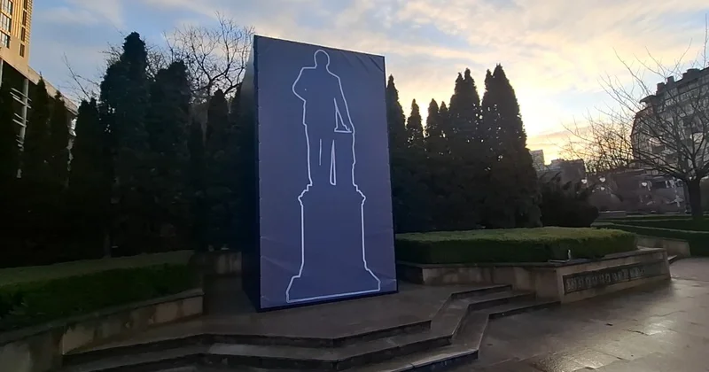 В Киеве продолжают усиливать защиту азербайджанских памятников на фоне российских атак Minval Politika