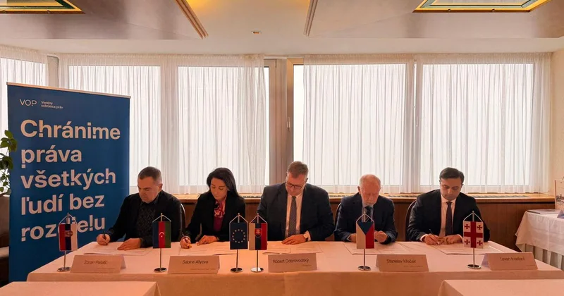 Ombudsman Səbinə Əliyeva Slovakiyada Ombudsmanların Beynəlxalq Sammitində iştirak edib