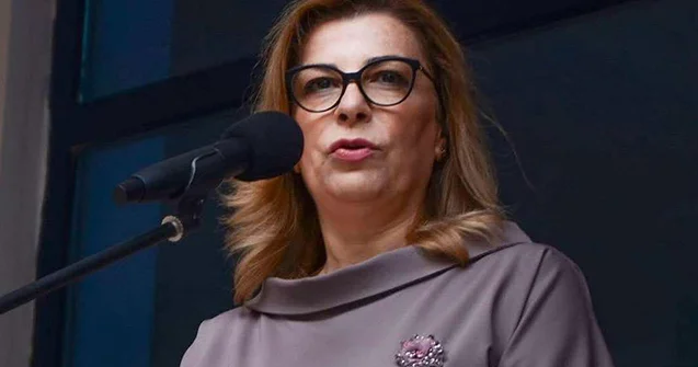 İradə Xəlilova məhkəməyə gəlmədi Qızının qızıllarını ələ keçirənə hökm oxundu