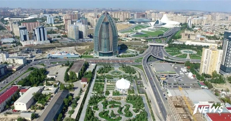 В органах ИВ районов Баку упразднен ряд департаментов