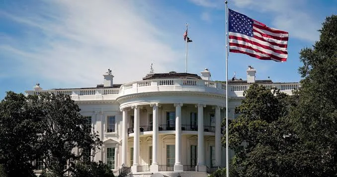 “Ukrayna ilə bağlı nəticəsiz görüşlər Trampı bezdirib” Ağ Ev